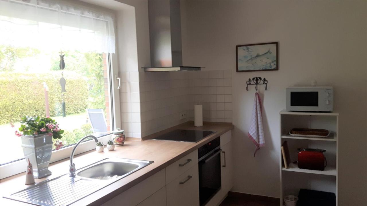 Ferienhaus Gartenstrasse Osten エクステリア 写真